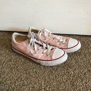 Youth size 2 pink Converse